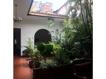 Casa en San Fernando con espacios y luz natural