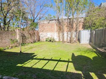 Casa en venta en Villa Udaondo