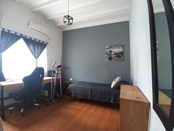 Casa en venta en Villa Udaondo