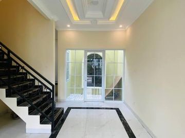 Rumah Mewah Siap Huni Sebrang Alun-Alun Gdc Depok