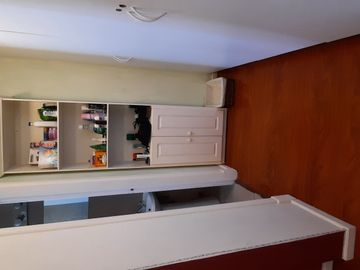 Departamento en venta amoblado, sector Embajada Americana / Colegio SEK. 160 M2.  $119.000