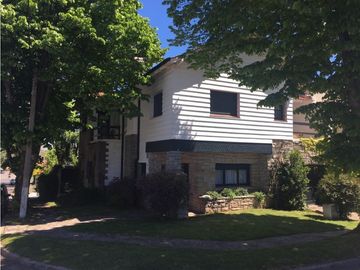 Excelente Chalet 5 ambientes, Zona Chauvin, Mar del Plata