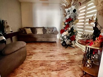 CASA EN VENTA AL PONIENTE DE HERMOSILLO EN RAQUET CLUB