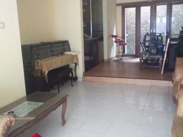 Dijual Rumah Bebas Banjir Bonus Kitchen Set dan Mini Bar Dekat Summarecon Bekasi