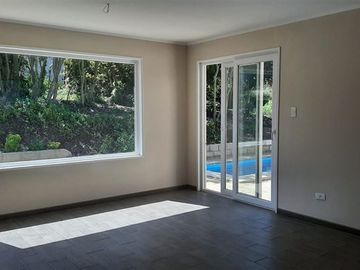Casa en Venta en Parcela en condominio con Casa recién construída