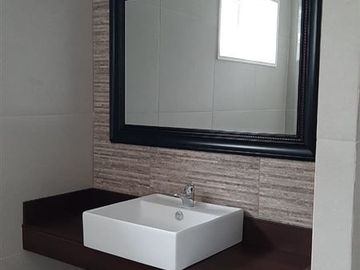 Casa en Venta en Parcela en condominio con Casa recién construída