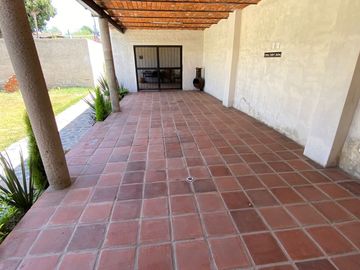CASA DE CAMPO DENTRO DE LA ZMG
