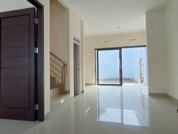 DIJUAL CEPAT RUMAH BARU SIAP HUNI @ ARCAMANIK BANDUNG TIMUR