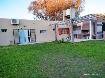 Excelente casa en Sauce Grande