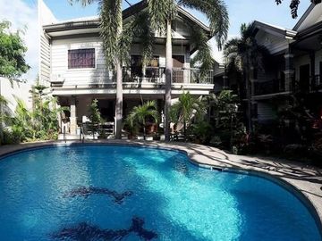 Condominium unit for sale wih 2 BDR inside a gated compound