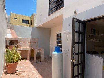 CASA EN VENTA AL NORTE DE LA CIUDAD ENSEGUIDA FIRENZE EN LA CERRADA SAN LORENZO
