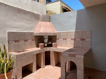 CASA EN VENTA AL NORTE DE LA CIUDAD ENSEGUIDA FIRENZE EN LA CERRADA SAN LORENZO