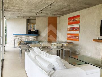 Casa en Venta en AC Los Domínicos | San Carlos de Apoquindo | Las Condes
