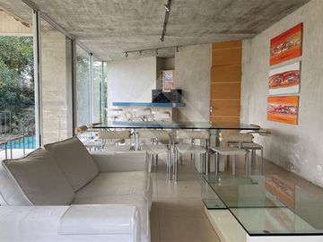 Casa en Venta en AC Los Domínicos | San Carlos de Apoquindo | Las Condes