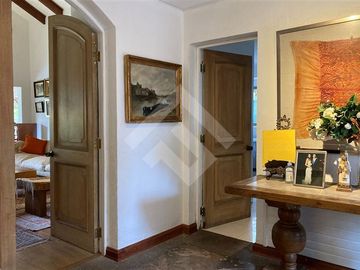 Casa en Venta en AC Los Domínicos | San Carlos de Apoquindo | Las Condes
