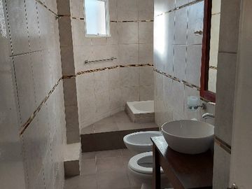 Casa PH en venta en Hurlingham