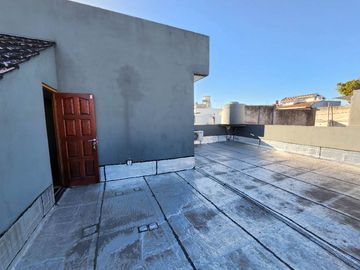 Casa en venta en Lanus Oeste
