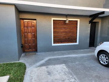 Casa en venta en Lanus Oeste
