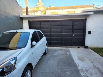 Casa en venta en Lanus Oeste