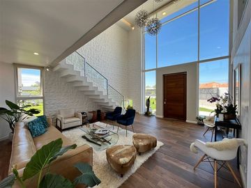 Arrendamos Excelente Casa en Loteo Alto Huilquilemu-Talca
