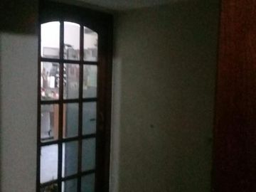 EXCELENTE CHALET 3 AMBIENTES MORON SUR