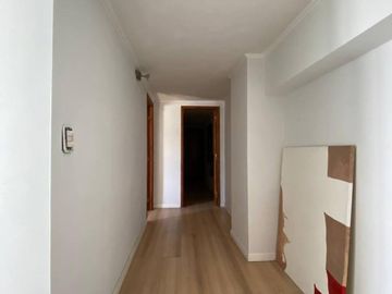 Casa con local en venta