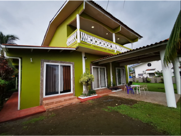 SE VENDE  Casa en Maria Chiquita Colón