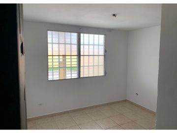 VENTA DE CASA EN LAS TERRAZAS DE BRISAS DEL GOLF (NT) 210 mts2