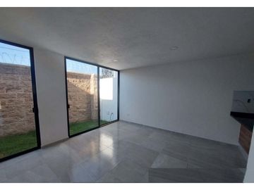 Casa En Preventa En Fraccionamiento Belmonte Cuautlancingo Puebla