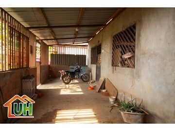 00555 - VENTA CASA MANANTAY - 02 EDIFICACIONES - AT 200 M2