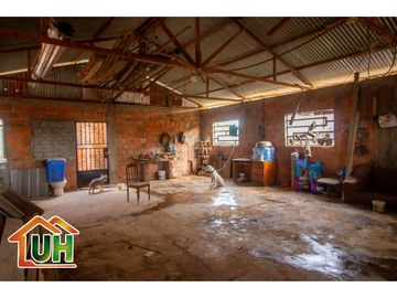 00555 - VENTA CASA MANANTAY - 02 EDIFICACIONES - AT 200 M2