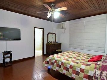 Casa - Vía a la Costa