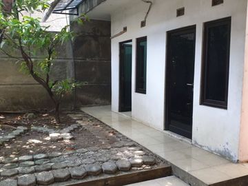 Rumah Modern di Antapani, dekat Arcamanik dan Cisaranten
