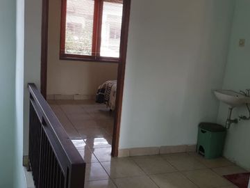 Rumah Modern di Antapani, dekat Arcamanik dan Cisaranten