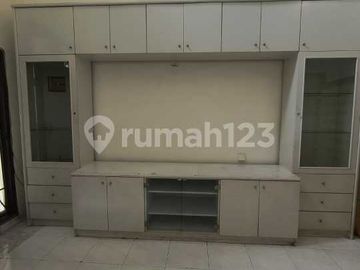 Disewakan Rumah di Alam Sutera (5 Menit Dari Sekolah Laurensia)