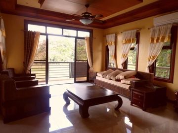 Two Storey House for rent with 4 bedrooms in Hensonville Ang