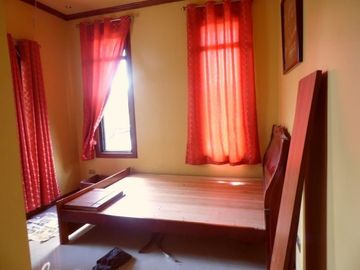 Two Storey House for rent with 4 bedrooms in Hensonville Ang