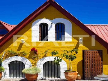 Casa Rentera Comercial En Venta En La Diego de Almagro