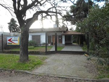 Chalet en venta en Burzaco Este