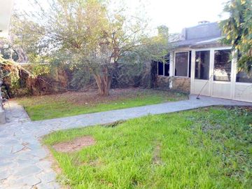 Chalet en venta en Burzaco Este