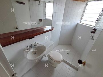 apartamento en arriendo en calasanz. Cod A30871