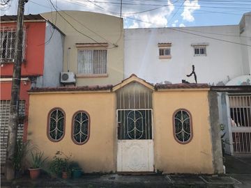 VENDO CASA Mucho Lote 1