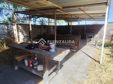 Casa en venta de 6 dorm. en Maipú