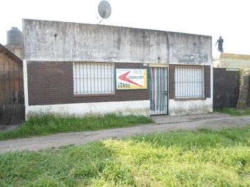 Casa en venta en Rafael Calzada
