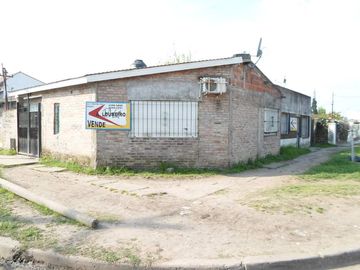 Casa en venta en Rafael Calzada