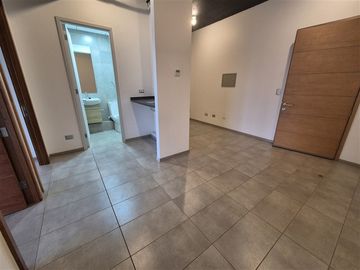 Oficina 2 privados NUEVA en arriendo en Los Angeles