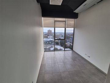 Oficina 2 privados NUEVA en arriendo en Los Angeles
