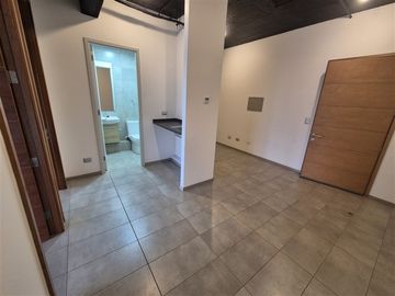 Oficina 2 privados NUEVA en arriendo en Los Angeles