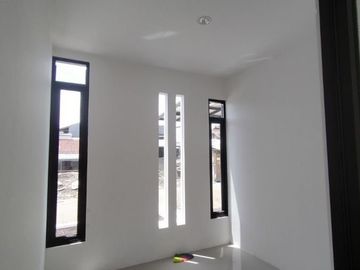 PROMO akhir tahun beli rumah dapat motor di KUBIK House