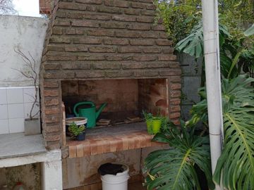 VENTA de casa en San Miguel , hermosa cuadra lote con 48 metros de fondo